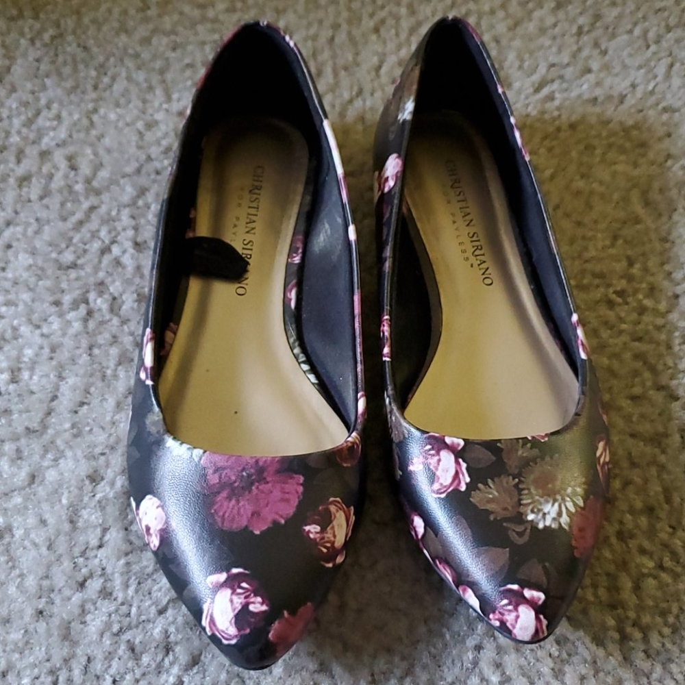Christian Siriano Flats